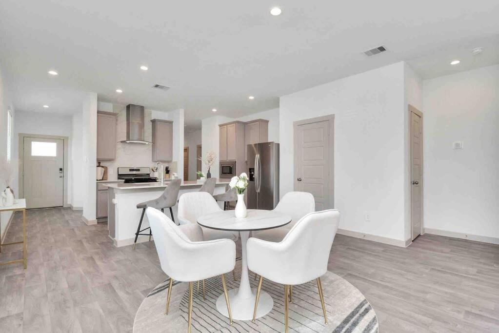 4Bedroom Escape - Near Med Center With Backyard Χιούστον Εξωτερικό φωτογραφία